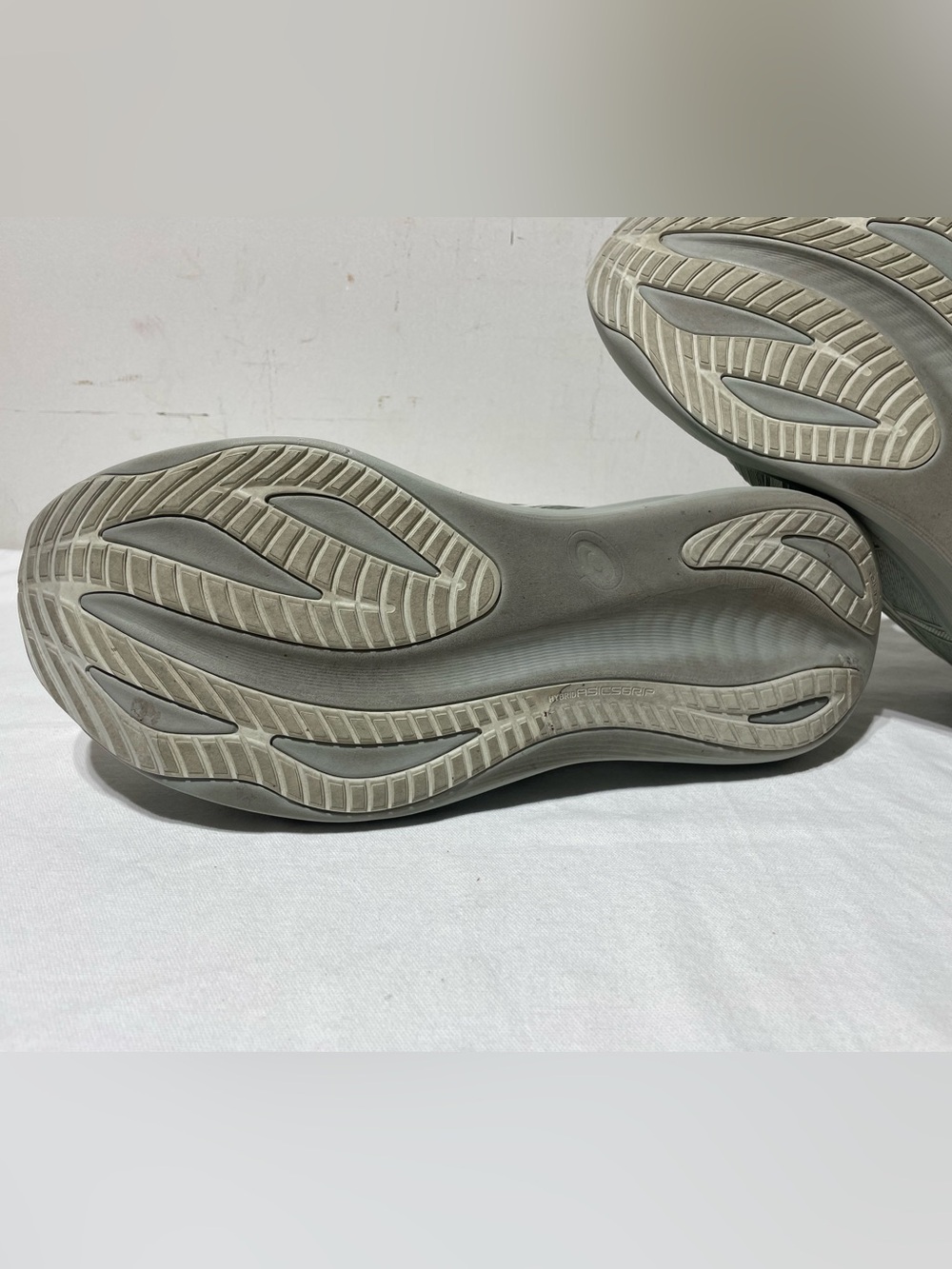 ASICS Gel Nimbus 27 Running Shoes Men’s 13 Seal Gray 1011B958 Road Runner - Picture 14 of 15